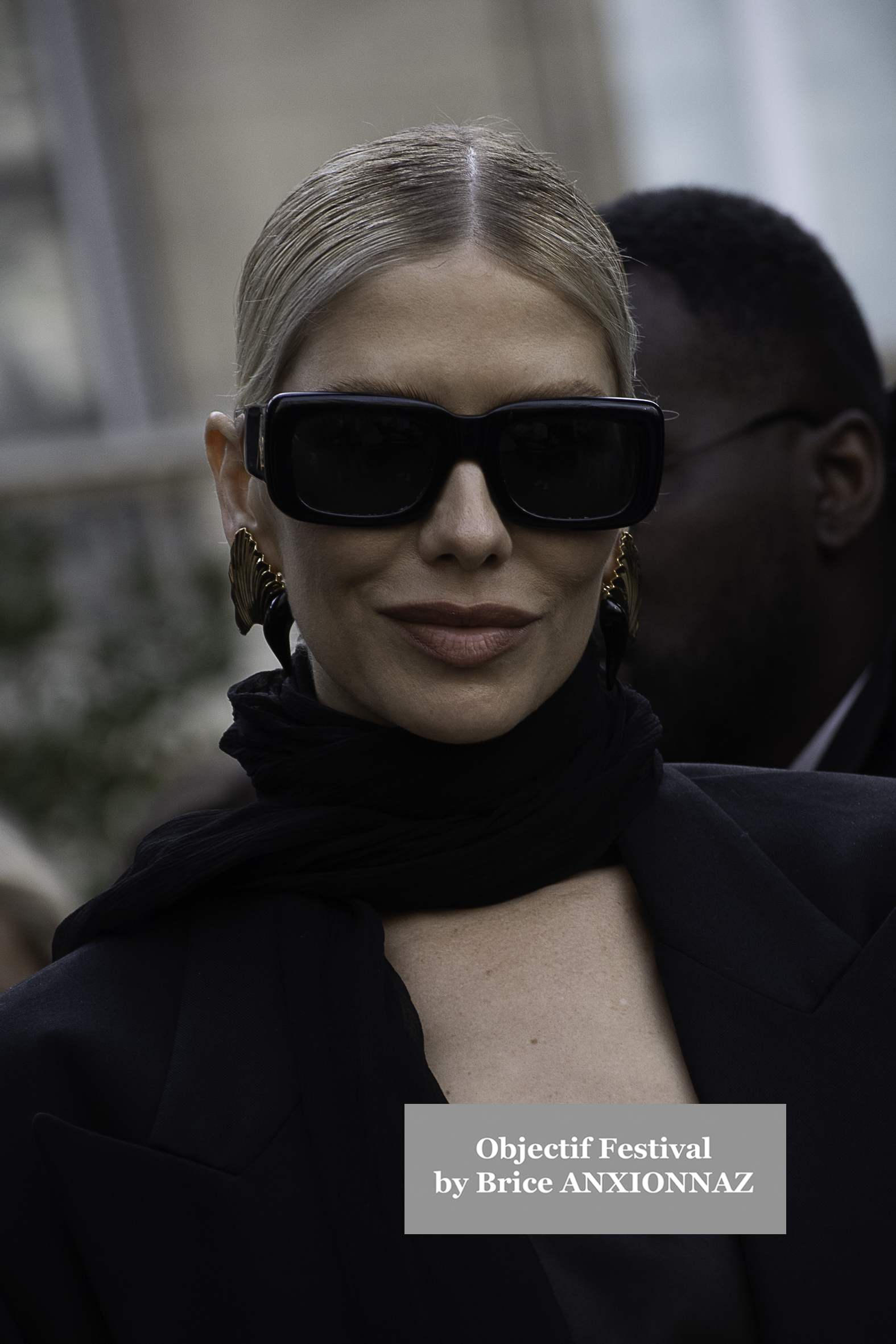 Photo streetstyle de Leonie Hanne - Streetstyle photos of guest arrivals at the Nina Ricci show lors du défilé Nina Ricci Spring 2025 à Streetstyle-photos-of-guest-arrivals-at-the-Nina-Ricci-show, Paris Fashion Week le 7 March 2025 par Brice ANXIONNAZ (Objectif Festival)